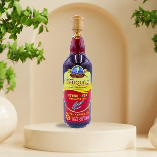 Nước Mắm Truyền Thống Cốt Nhĩ Huỳnh Khoa 40 Đạm Hộp 2 Chai 520ml