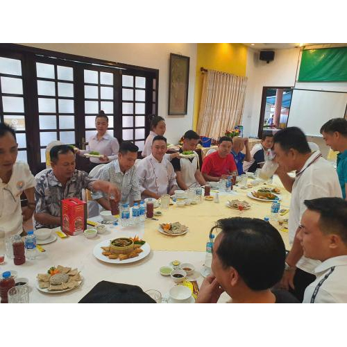 Không gian ẩm thực & trải nghiệm vị giác