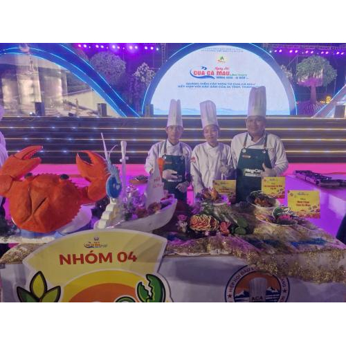 Dấu ấn riêng của đầu bếp An Giang: Kết hợp cua với đặc sản địa phương